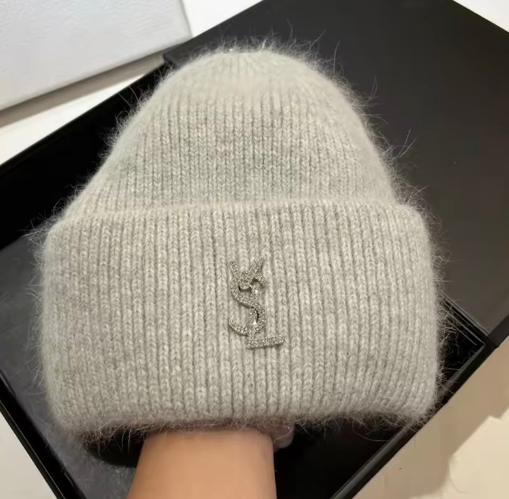 Bonnet inspi YSL